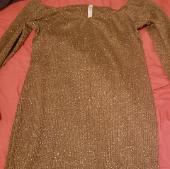 Gold sweater dress - Picture 1 of 1